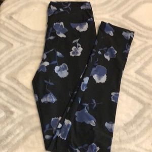 Lularoe leggings one size